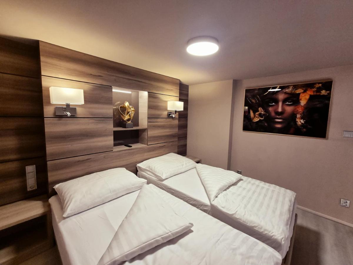 Apartmany Etenia Kadaň Eksteriør bilde